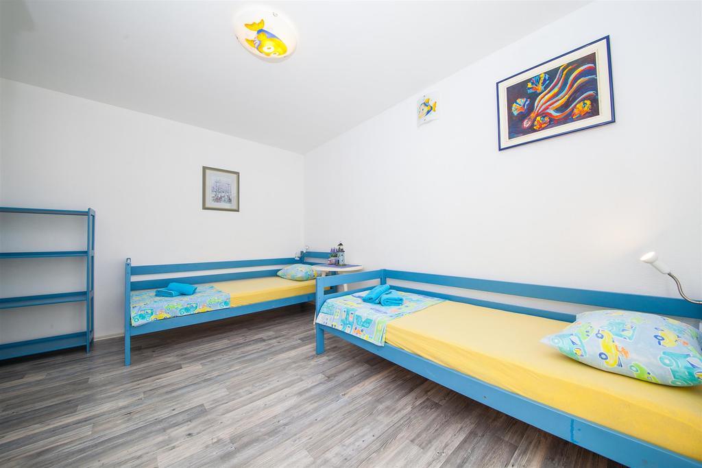 Apartments Plana, Заострог Экстерьер фото