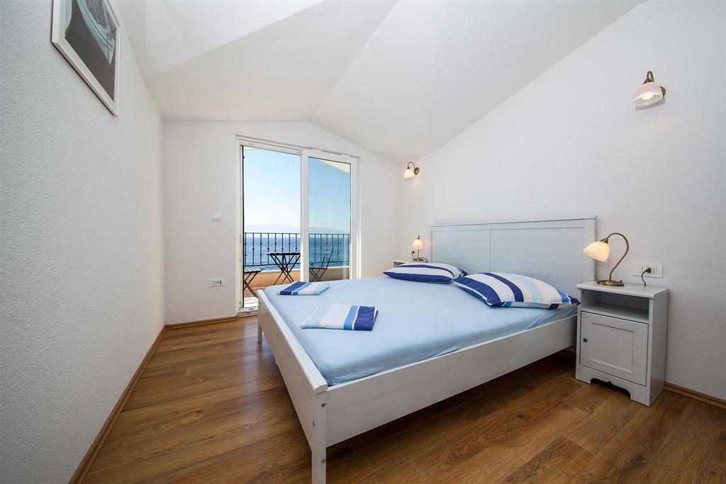 Apartments Plana, Заострог Экстерьер фото