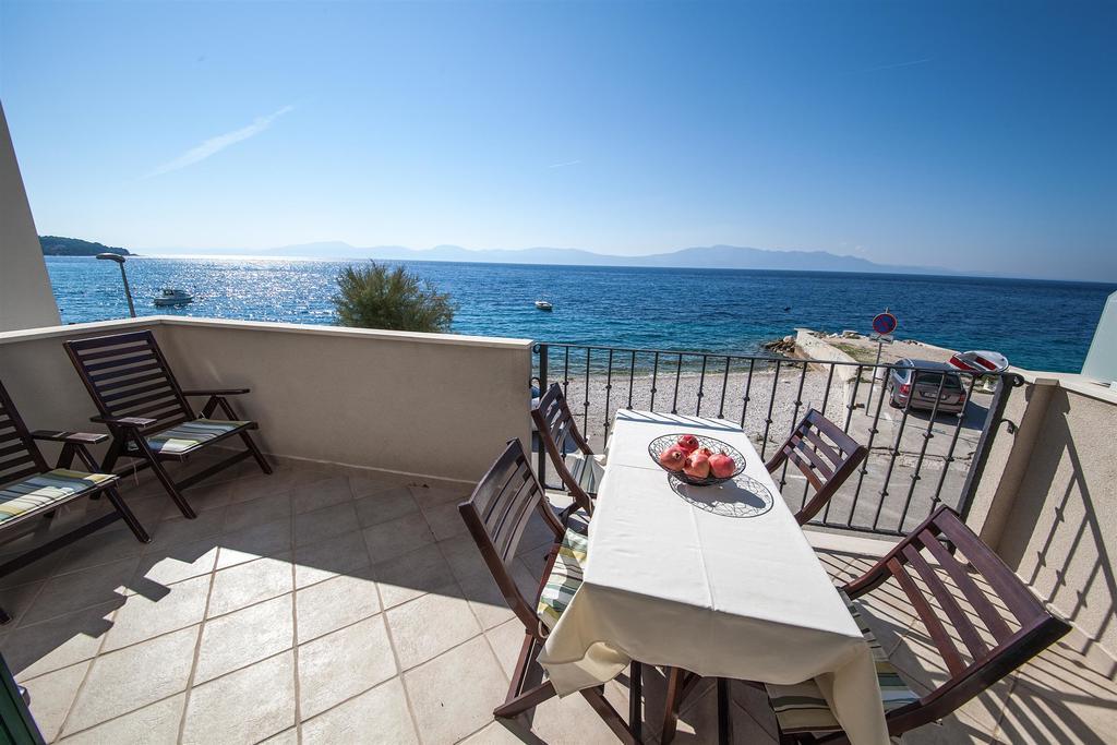 Apartments Plana, Заострог Экстерьер фото