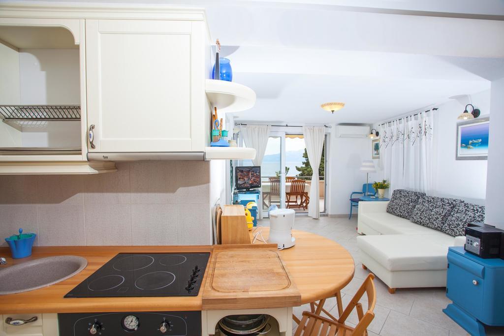 Apartments Plana, Заострог Экстерьер фото